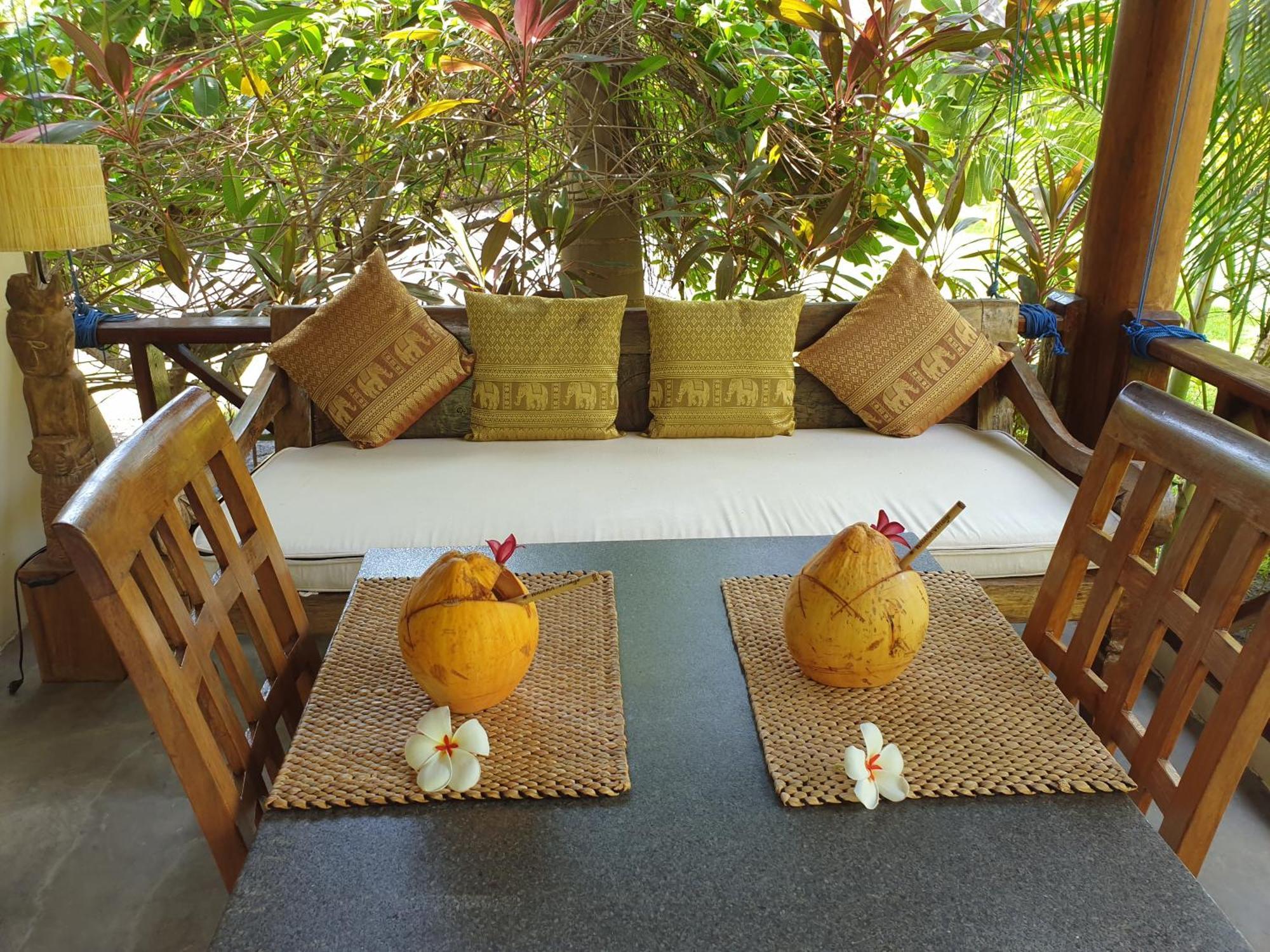 Waiara Village Guesthouse Maumere Dış mekan fotoğraf